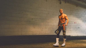 WWE: Hậu Trường WWE: Unreal